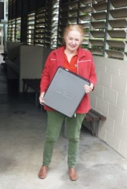 Sponsor Donna of Australia rebuilds Computers for Vanuatu children to learn.